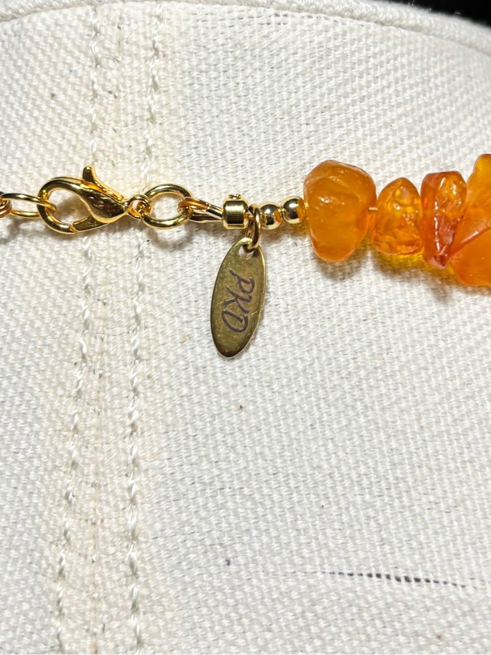 Beautiful Hubei Turquoise & natural Amber beaded necklace with 18k gold beads. - Picture 3 of 5